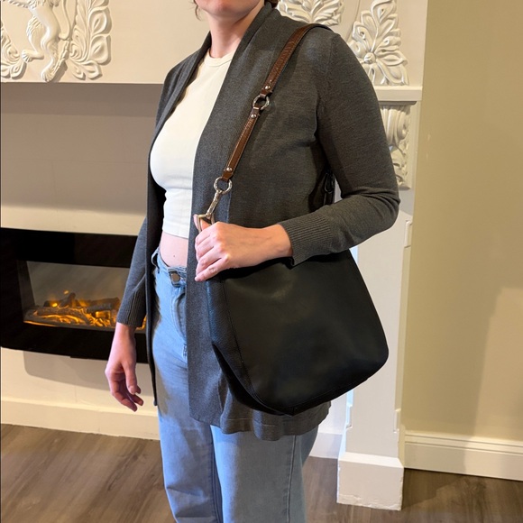 Beautiful Vintage Coach Black Bridle Shoulder Bag - Picture 2 of 11